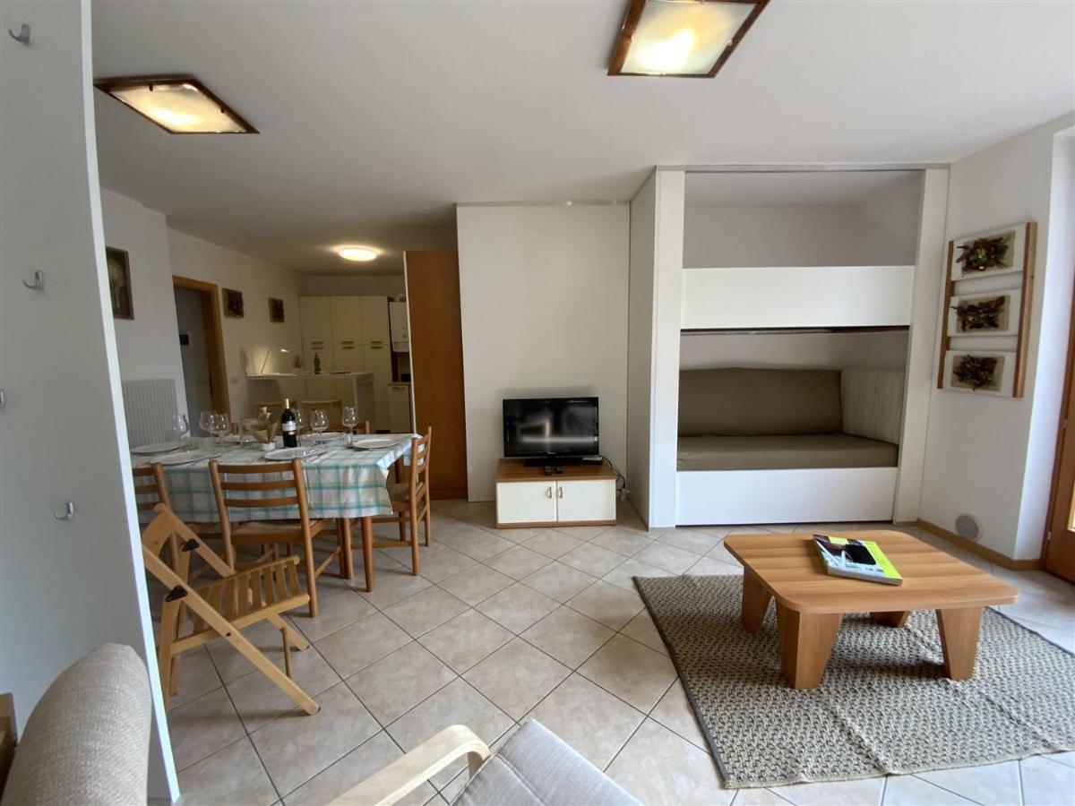 Juli Richi Apartment Croviana Exterior foto